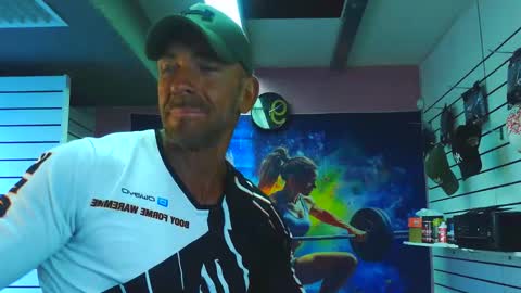 Snapshot of fabxxxl chatting on 10.08.25 fabxxxl online show from 10.08.25