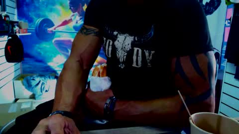 Snapshot of fabxxxl chatting on 10.22.25 fabxxxl online show from 10.22.25