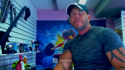 Snapshot of fabxxxl chatting on 06.16.26 fabxxxl online show from 06.16.26