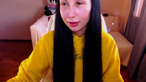 Elli  online show from 12.09.24