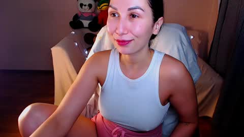 Elli  online show from 01.18.25