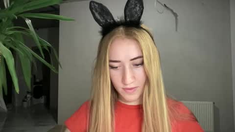fairy_face online show from 09.22.25