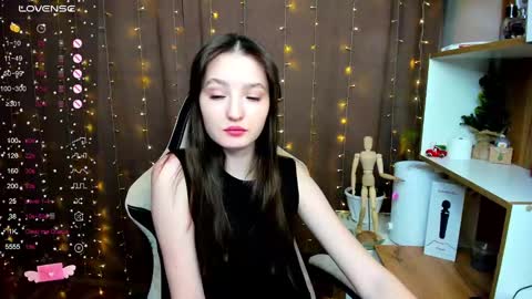 Snapshot of fairy_m00n chatting on 12.30.24 Kate online show from 12.30.24