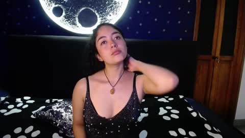 Marie online show from 11.04.25