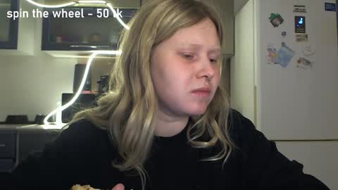 Arisha online show from 10.06.25