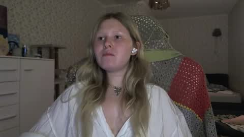 Arisha online show from 10.21.25