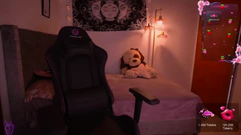 Fairy Lily online show from 04.17.26