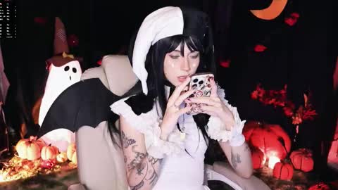 Snapshot of fairywhore chatting on 10.23.25 Jackie Cosplayer online show from 10.23.25