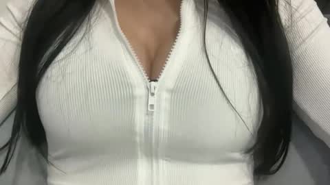 Snapshot of fairyxx_ chatting on 11.16.25 Fairy online show from 11.16.25