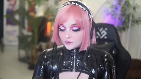 faith_chan online show from 12.10.24