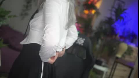 Snapshot of faith_chan chatting on 11.14.25 faith_chan online show from 11.14.25