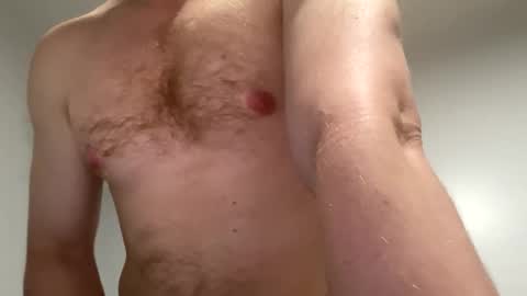 Snapshot of faizerback chatting on 10.04.25 so horny make me cum online show from 10.04.25