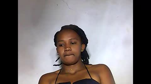 falielyse online show from 09.15.25