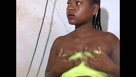 falielyse online show from 09.25.25