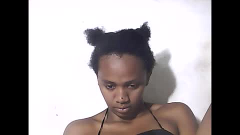 falielyse online show from 10.29.25