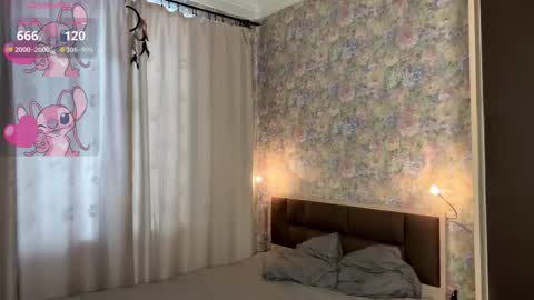 Snapshot of falineellson chatting on 02.26.26 Erika online show from 02.26.26