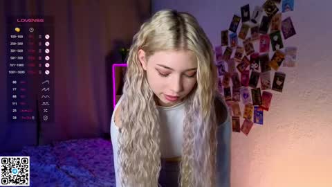 Snapshot of falinegelling chatting on 02.19.25 Emilia online show from 02.19.25