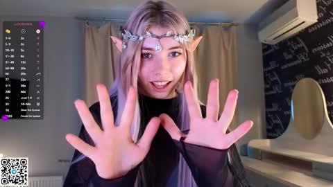 Snapshot of falinegelling chatting on 03.02.25 Emilia online show from 03.02.25