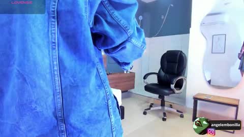 Angel online show from 11.08.25