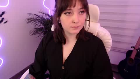 Snapshot of fallenag__ chatting on 11.03.25 OF fallenag 1 online show from 11.03.25