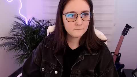 Snapshot of fallenag__ chatting on 02.06.26 OF fallenag 1 online show from 02.06.26