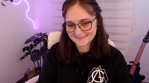 Snapshot of fallenag__ chatting on 02.16.26 OF fallenag 1 online show from 02.16.26