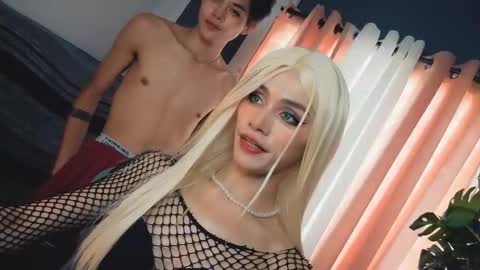 Snapshot of familystroke_twinny8 chatting on 10.02.25 Alexandra x Alexandro online show from 10.02.25