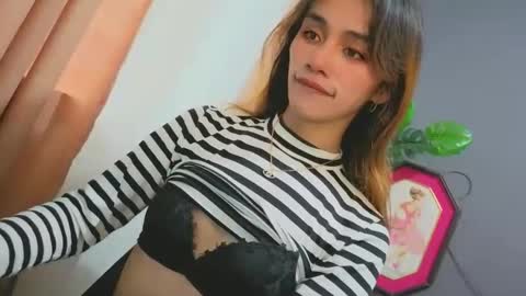 Snapshot of familystroke_twinny8 chatting on 11.03.25 Alexandra x Alexandro online show from 11.03.25