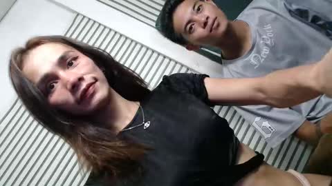 Snapshot of familystroke_twinny8 chatting on 04.28.26 Alexandra x Alexandro online show from 04.28.26