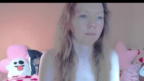 Snapshot of fanatka chatting on 03.26.26 BUNNYGal online show from 03.26.26