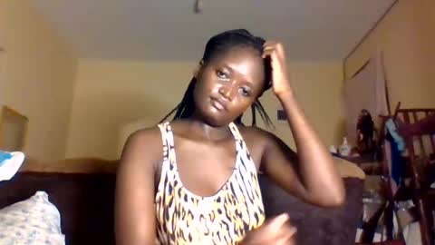 Snapshot of fancy_bellah chatting on 01.08.25 fancy_bellah online show from 01.08.25