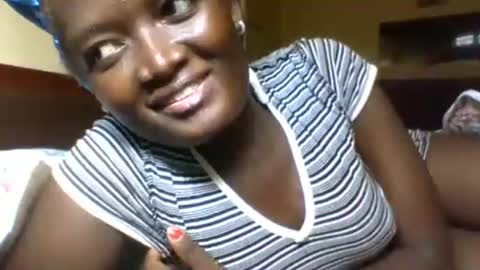 Snapshot of fancy_bellah chatting on 02.15.25 fancy_bellah online show from 02.15.25