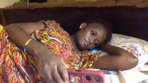 Snapshot of fancy_bellah chatting on 02.15.25 fancy_bellah online show from 02.15.25