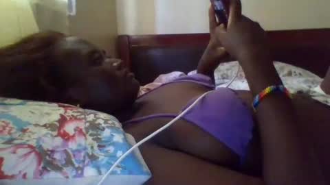 Snapshot of fancy_bellah chatting on 02.17.25 fancy_bellah online show from 02.17.25