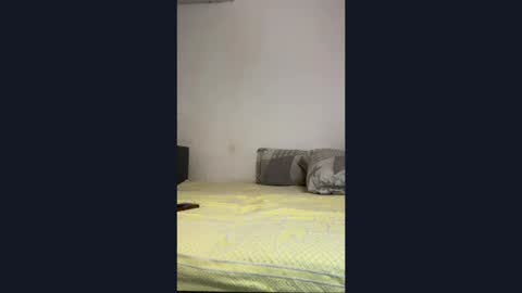 Snapshot of fancy_girl2424 chatting on 01.21.25 fancy_girl2424 online show from 01.21.25