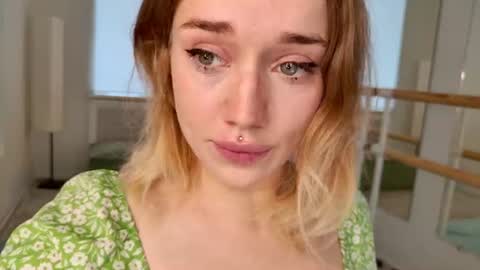 Snapshot of fancyamelia chatting on 07.09.26 fancyamelia online show from 07.09.26
