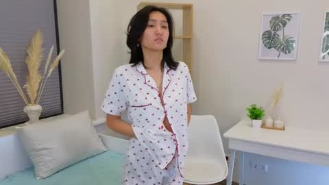 Eva online show from 12.30.24