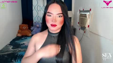 Snapshot of fantacyloverr chatting on 04.12.26 ITYS ME MONA online show from 04.12.26