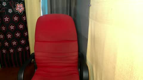 Snapshot of fantastic_allena07 chatting on 06.30.26 Allena online show from 06.30.26