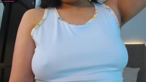 Snapshot of fantastic_asians2 chatting on 06.06.26 Ale online show from 06.06.26