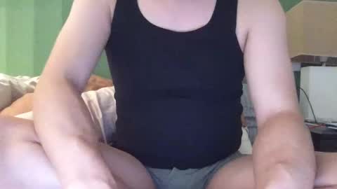 Snapshot of fantasticbake1 chatting on 10.05.25 fantasticbake1 online show from 10.05.25