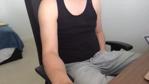 Snapshot of fantasticbake1 chatting on 11.11.25 fantasticbake1 online show from 11.11.25