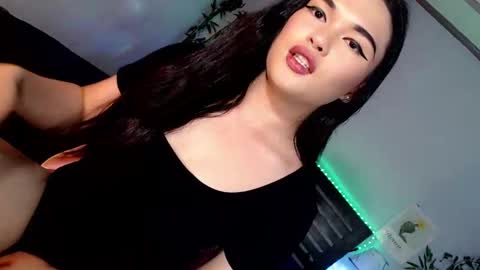 DANIELLA - DONT FORGET TO GIVE ME A THUMBSU UP online show from 03.09.25