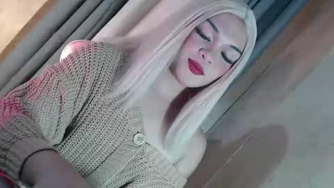 Snapshot of fantasticcock69_daniella chatting on 02.27.26 DANIELLA - DONT FORGET TO GIVE ME A THUMBSU UP online show from 02.27.26