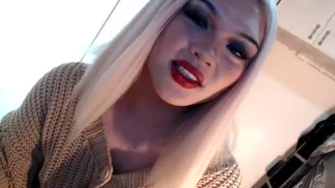 DANIELLA - DONT FORGET TO GIVE ME A THUMBSU UP online show from 07.11.26