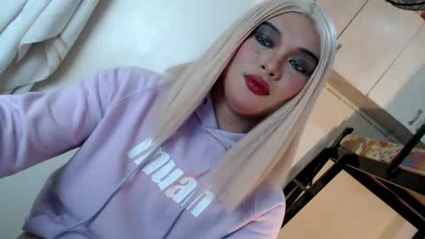 DANIELLA - DONT FORGET TO GIVE ME A THUMBSU UP online show from 07.29.26