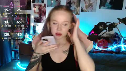 Snapshot of fantasy_lisa chatting on 06.12.26 Lisa online show from 06.12.26