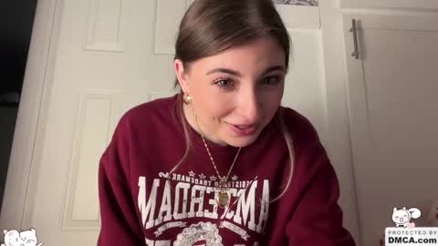 Snapshot of fantasyella chatting on 02.20.26 Ella online show from 02.20.26