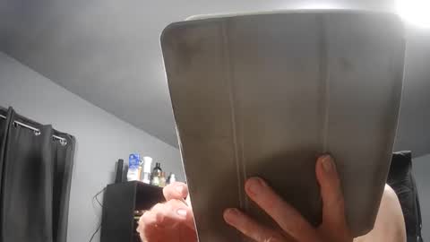 Snapshot of fantasyresort chatting on 10.05.25 fantasyresort online show from 10.05.25