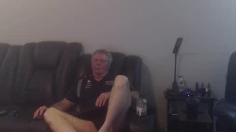 Snapshot of fantom666 chatting on 10.30.25 PHANTOM online show from 10.30.25